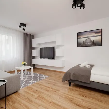 Bright & Comfy Studio Legnicka By Renters Wrocław